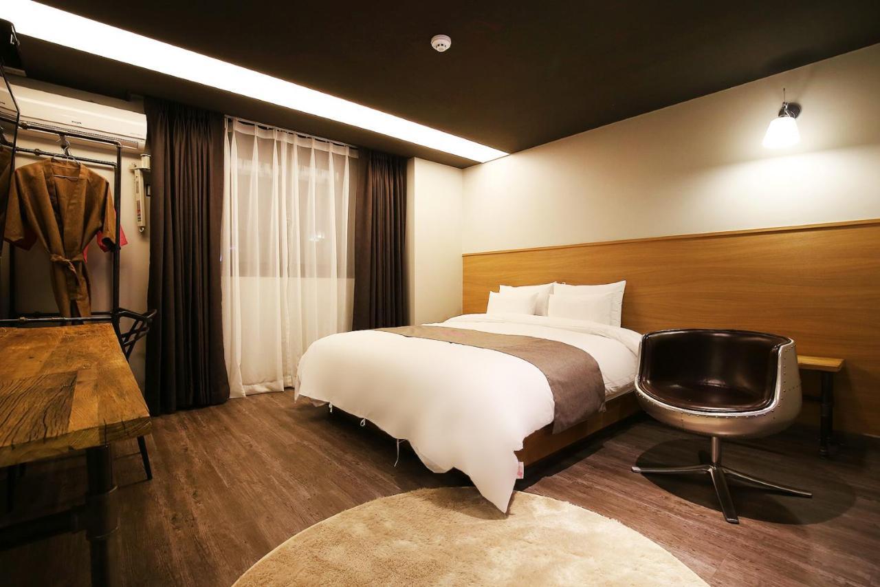 Hotel Flamingo Tedzson Kültér fotó