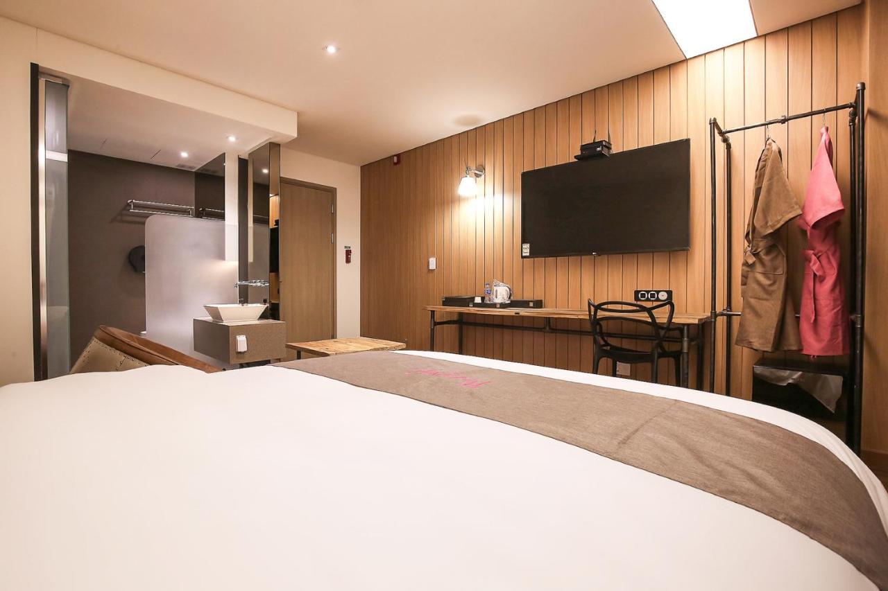 Hotel Flamingo Tedzson Kültér fotó