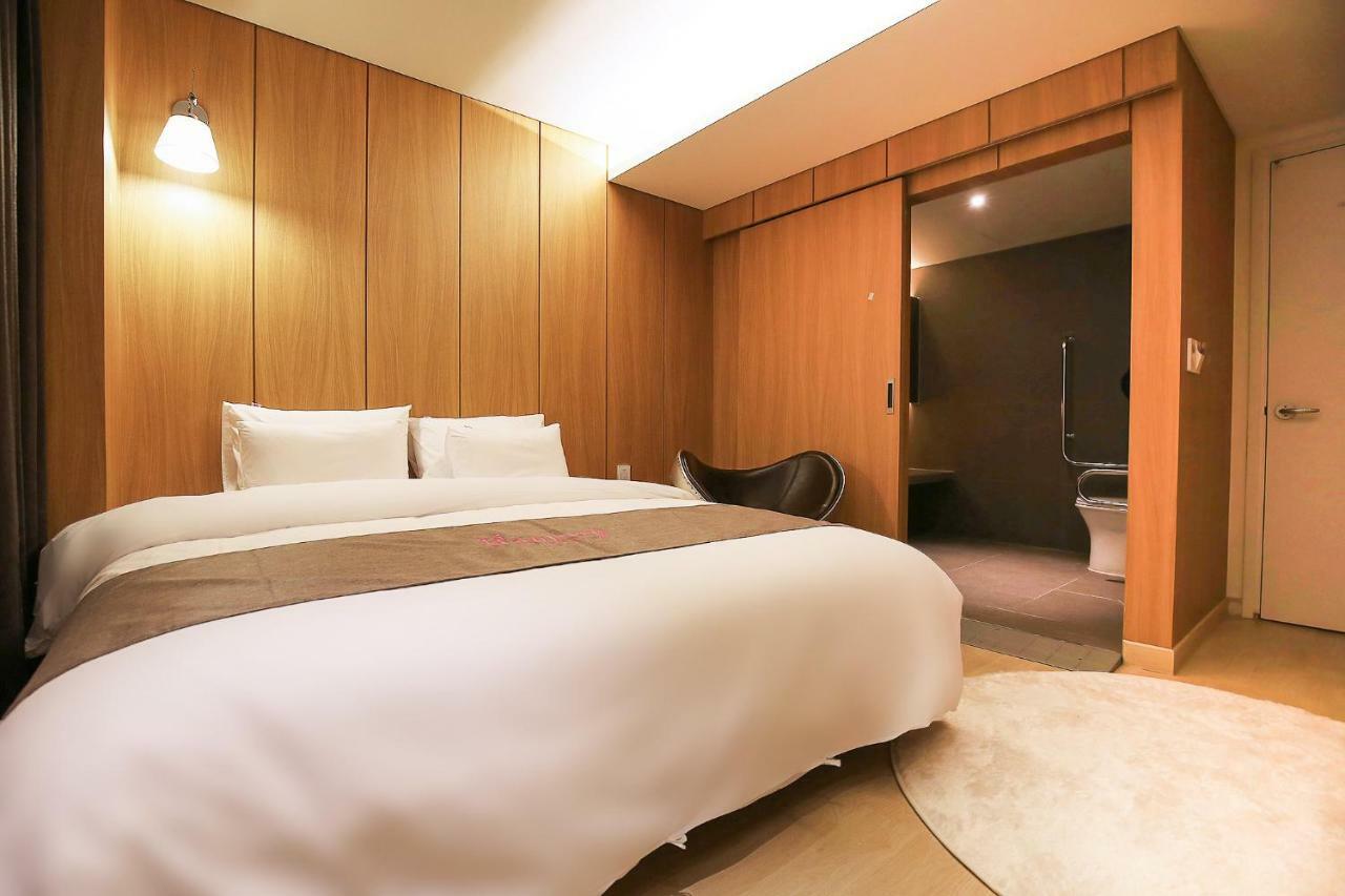 Hotel Flamingo Tedzson Kültér fotó
